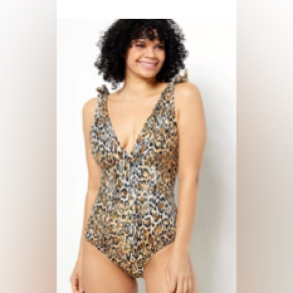 Kim Gravel Swimsuit Bathing Suit animal leopard 1 piece tummy control 12